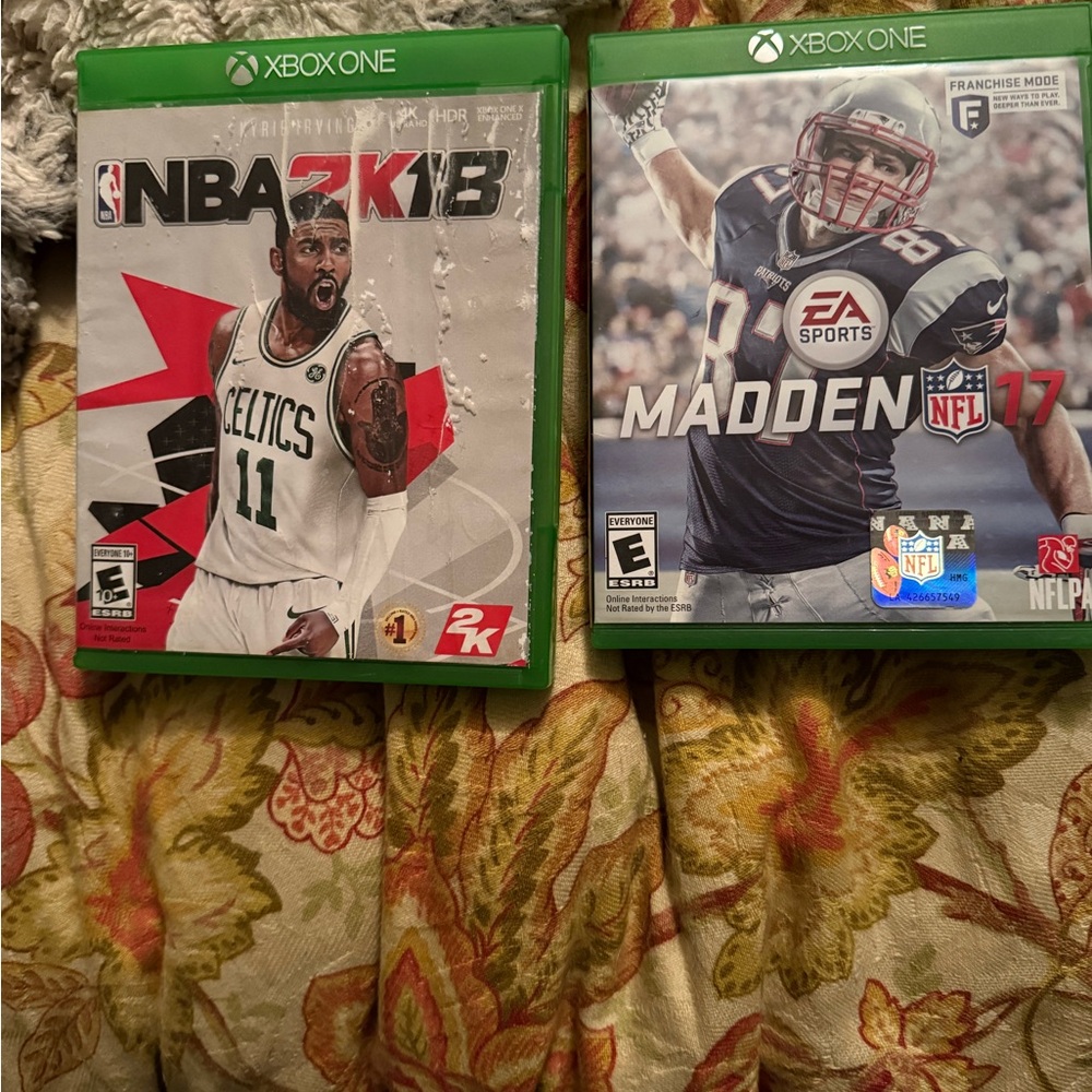 NBA 2K18 & Madden NFL 17 Xbox One Game Cases - Green